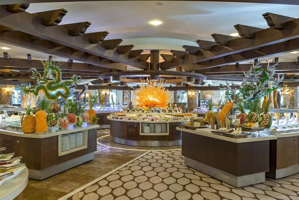 ROYALWING_SHABAVIZ (39).jpg